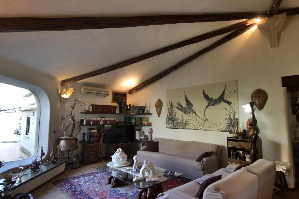 콰르투치우 Domuseo B&B 외부 사진
