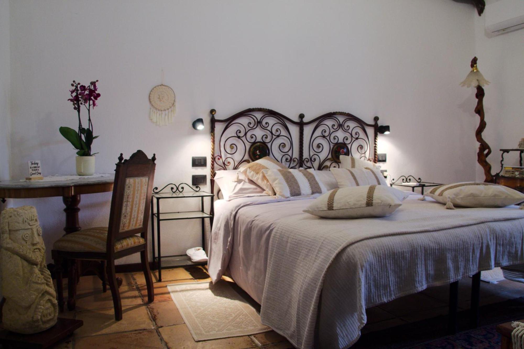 콰르투치우 Domuseo B&B 외부 사진