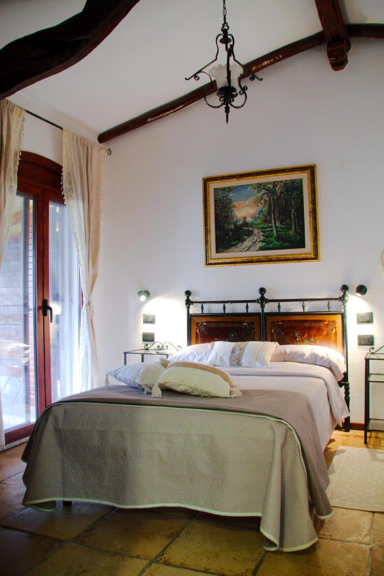 콰르투치우 Domuseo B&B 외부 사진